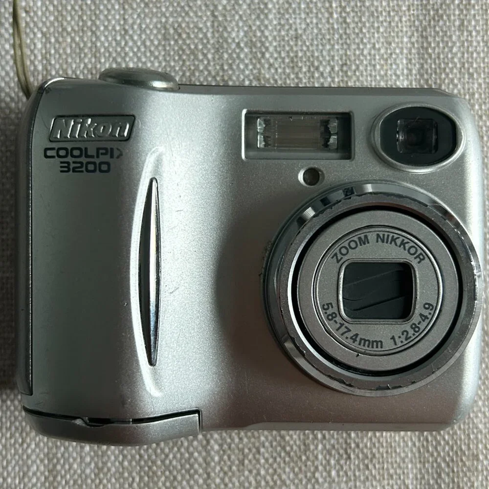 Nikon Coolpix 3200 Digital Camera – Silver – In Box w/ AV Cords - Picture 7 of 15